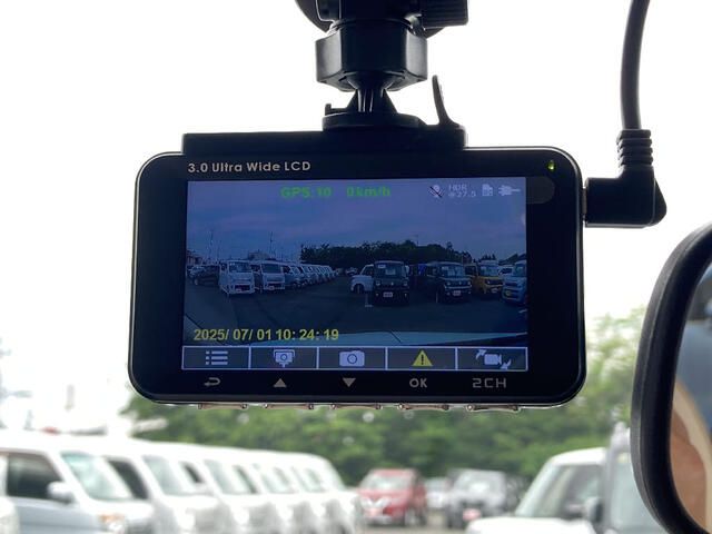 MITSUOKA VIEWT 2019 Image 31