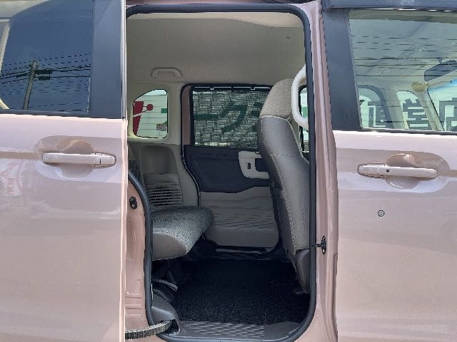 HONDA N BOX 2020 Image 31