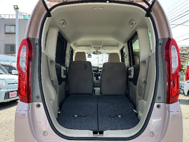 HONDA N BOX 2020 Image 31