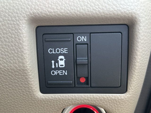 HONDA N BOX 2020 Image 31