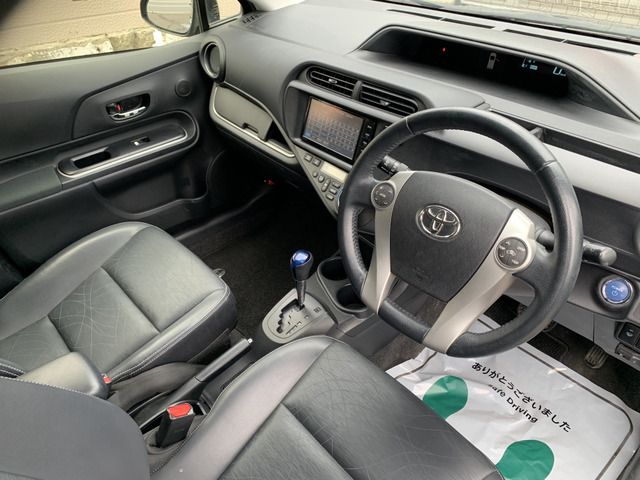 TOYOTA AQUA 2014 Image 31