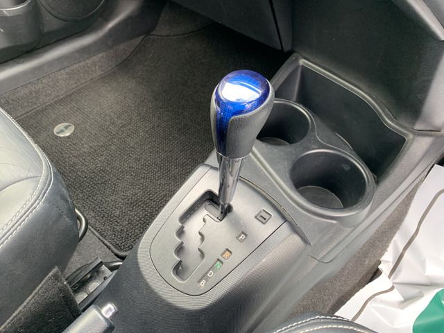 TOYOTA AQUA 2014 Image 31