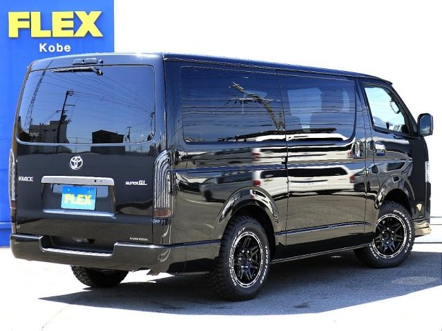 TOYOTA HIACE VAN 4WD 2023 Image 31