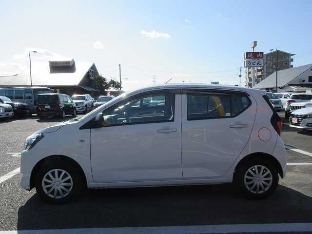 DAIHATSU MIRA E:S 2017 Image 31