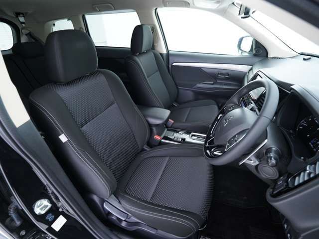 MITSUBISHI OUTLANDER 4WD 2017 Image 31