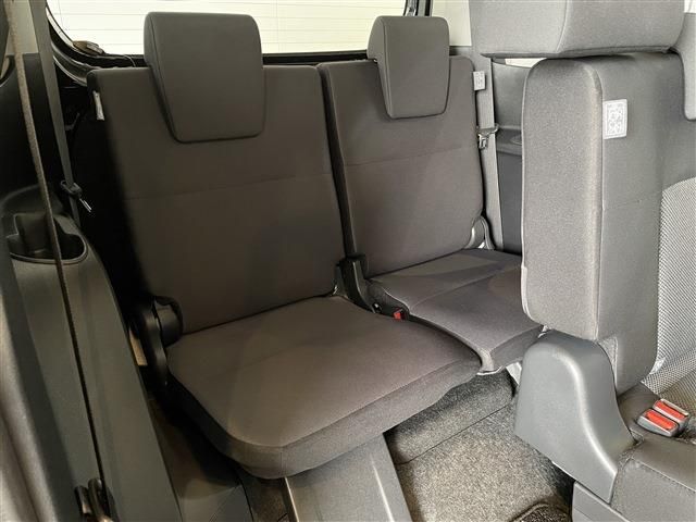 TOYOTA SIENTA 2023 Image 31