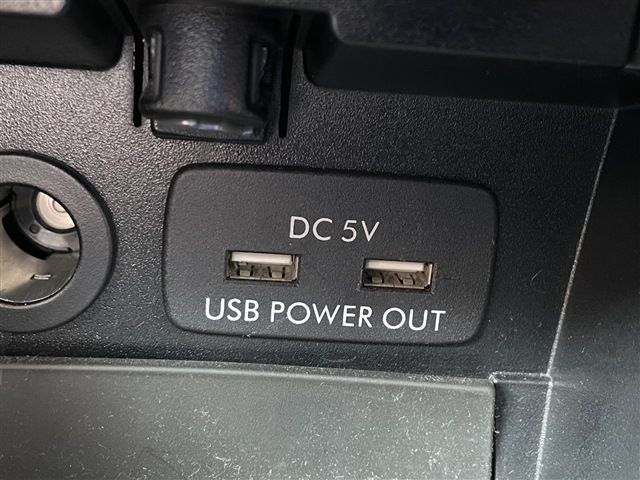 SUBARU LEGACY B4 2017 Image 31