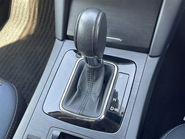 SUBARU LEGACY B4 2017 Image 31