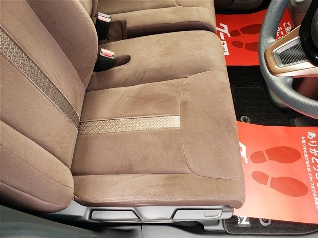 HONDA N BOX 2019 Image 31