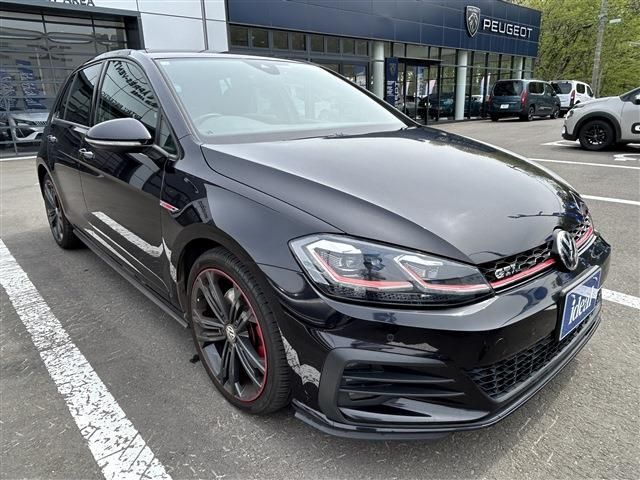VOLKSWAGEN GOLF GTI 2018 Image 31