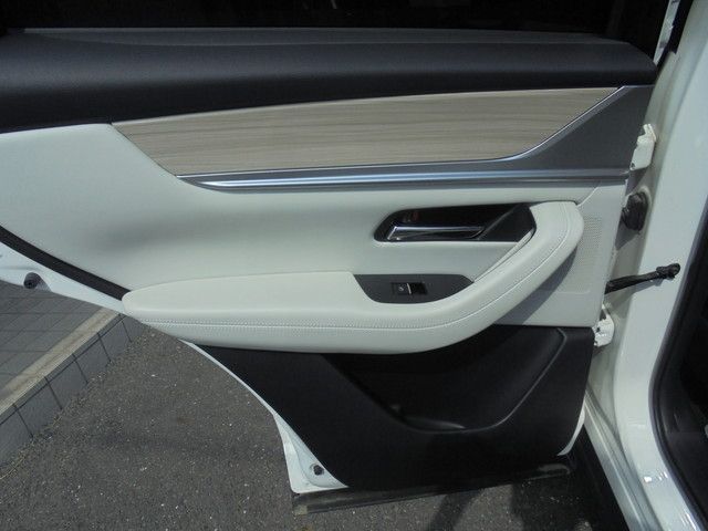 MAZDA CX-60 2023 Image 31