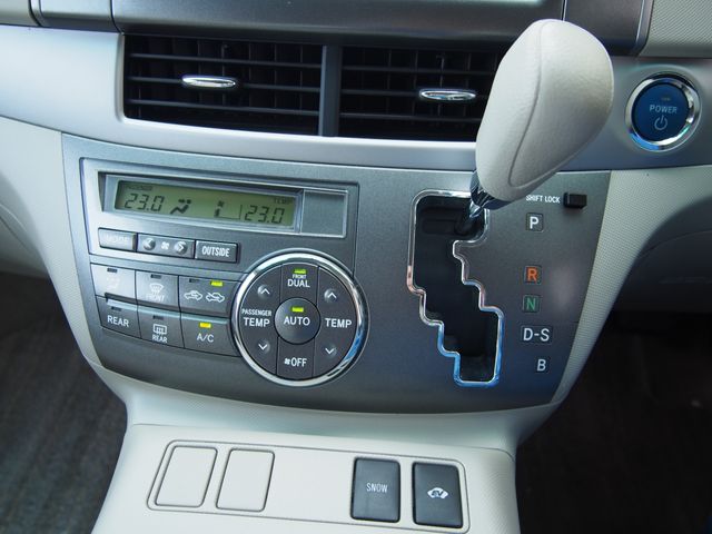 TOYOTA ESTIMA HYBRID 4WD 2010 Image 31