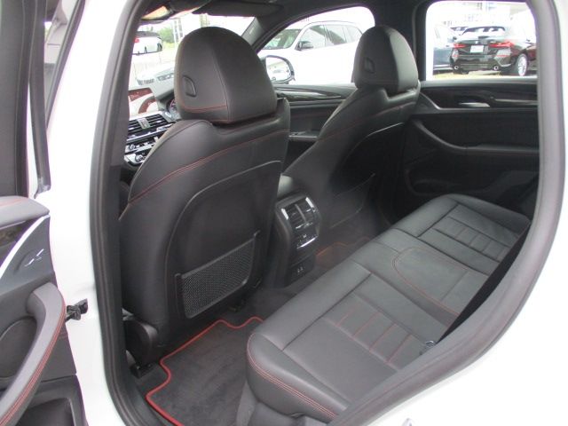 BMW X4 2020 Image 31