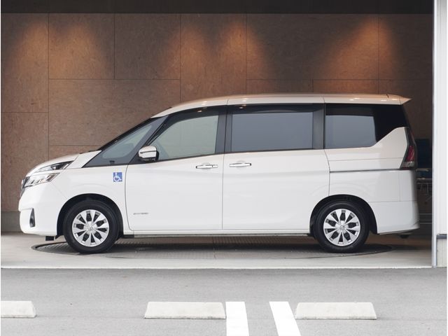 NISSAN SERENA  S-HYBRID 2019 Image 31