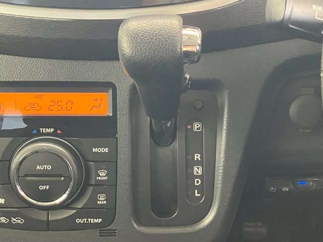 SUZUKI WAGON R STINGRAY 2014 Image 31