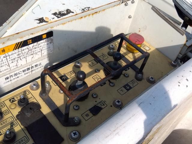 MITSUBISHI CANTER 2017 Image 31