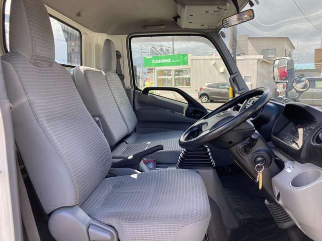 HINO DUTRO 2015 Image 31