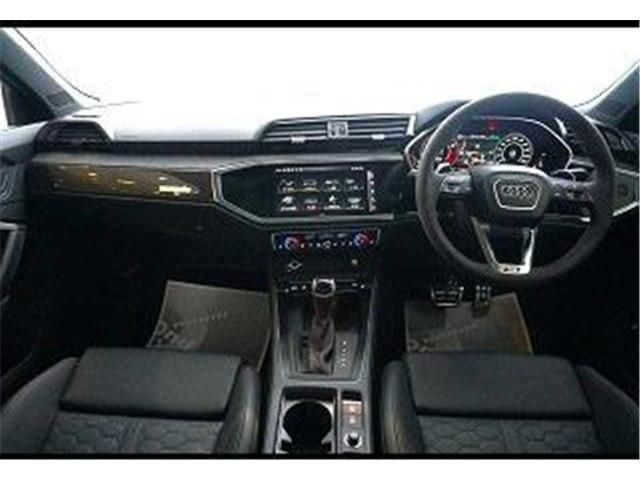 AUDI RS Q3 SPORTBACK 2024 Image 31