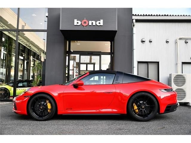 PORSCHE 911 2022 Image 31