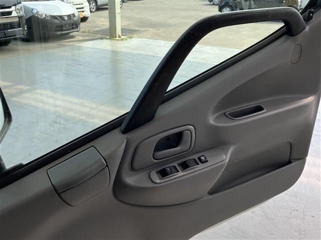 TOYOTA TOYOACE 2017 Image 31