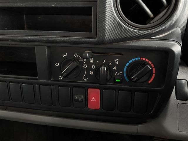 TOYOTA TOYOACE 2017 Image 31