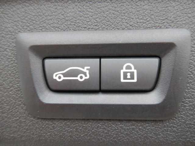 BMW 1SERIES 2020 Image 31