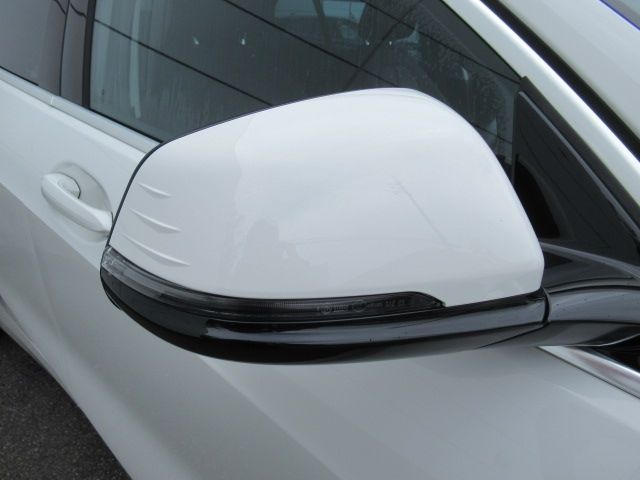 BMW 1SERIES 2020 Image 31