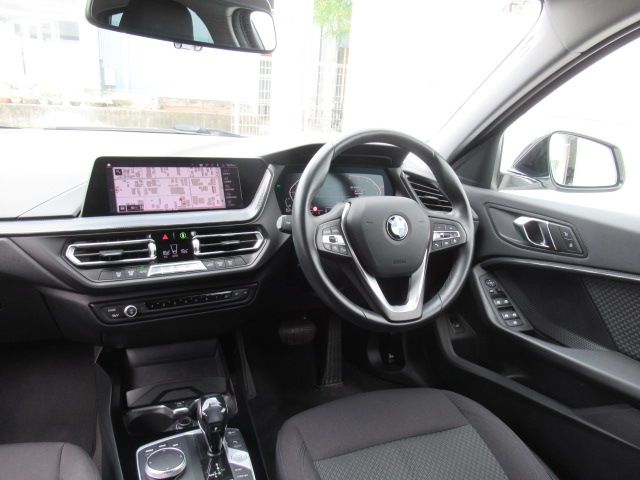 BMW 1SERIES 2020 Image 31
