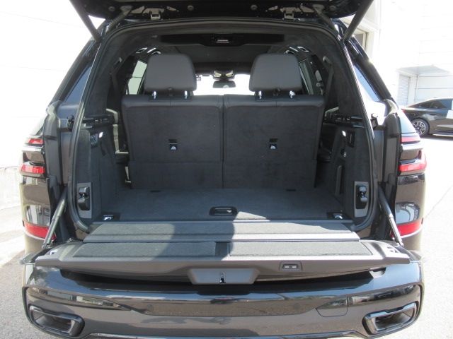 BMW X7 2023 Image 31