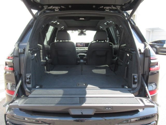 BMW X7 2023 Image 31