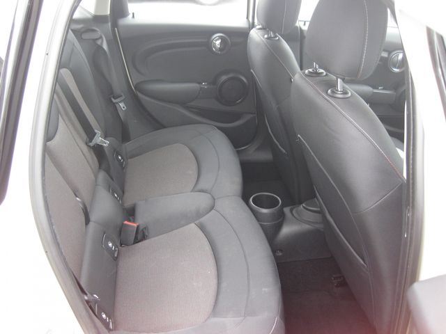 BMW MINI COOPER 5DOO 2015 Image 31