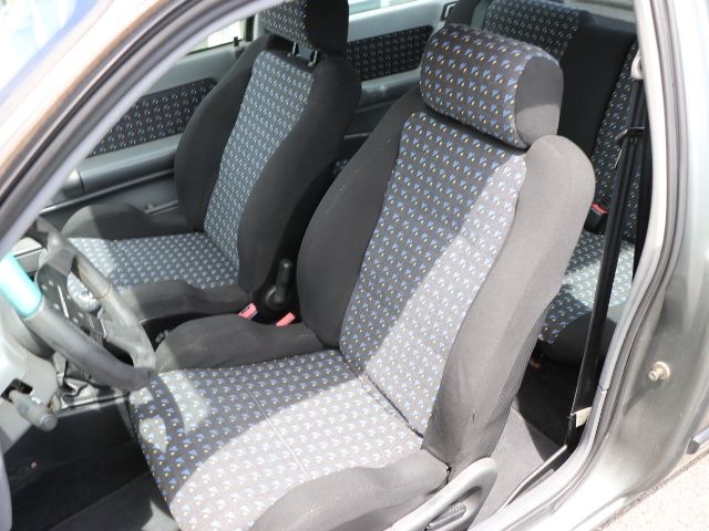 RENAULT LUTECIA 1992 Image 31