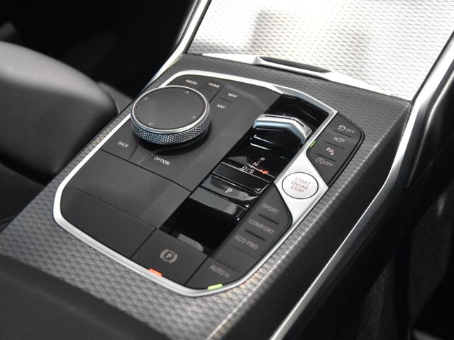 BMW 3SERIES SEDAN 2024 Image 31