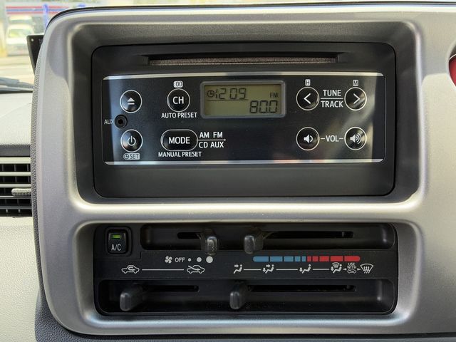 DAIHATSU HIJET CARGO 2015 Image 31