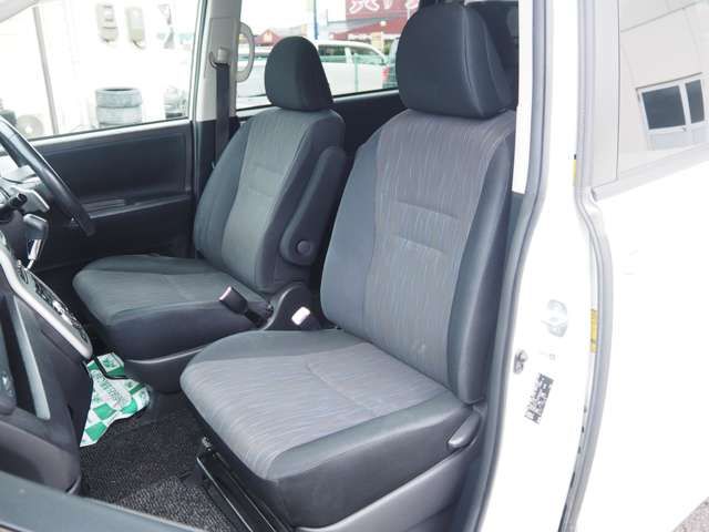 TOYOTA VOXY 2010 Image 31