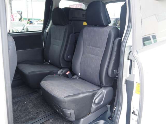 TOYOTA VOXY 2010 Image 31