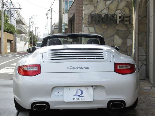 PORSCHE 911 OPEN 2010 Image 31