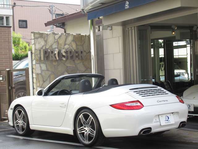 PORSCHE 911 OPEN 2010 Image 31