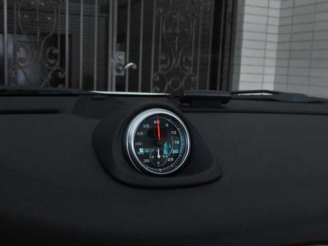 PORSCHE 911 OPEN 2010 Image 31