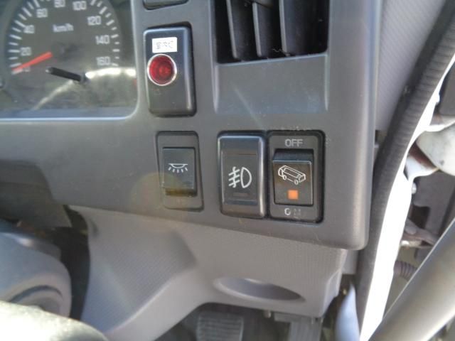 ISUZU FORWARD 2012 Image 31