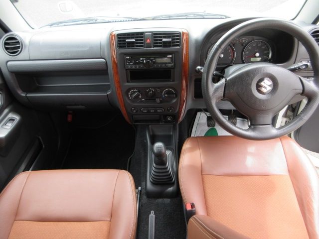 DAIHATSU MIRA E:S 2011 Image 31