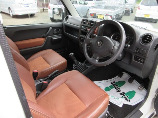 DAIHATSU MIRA E:S 2011 Image 31