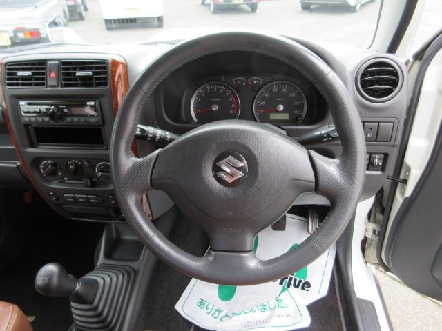 DAIHATSU MIRA E:S 2011 Image 31