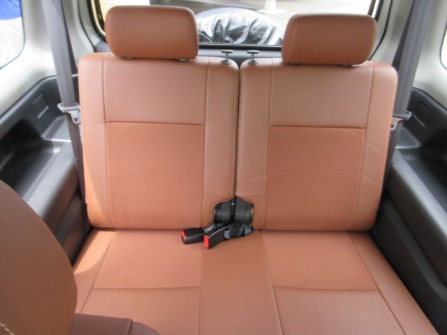 DAIHATSU MIRA E:S 2011 Image 31