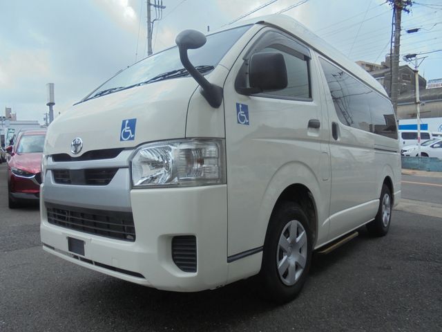 TOYOTA HIACE VAN 2WD 2020 Image 31