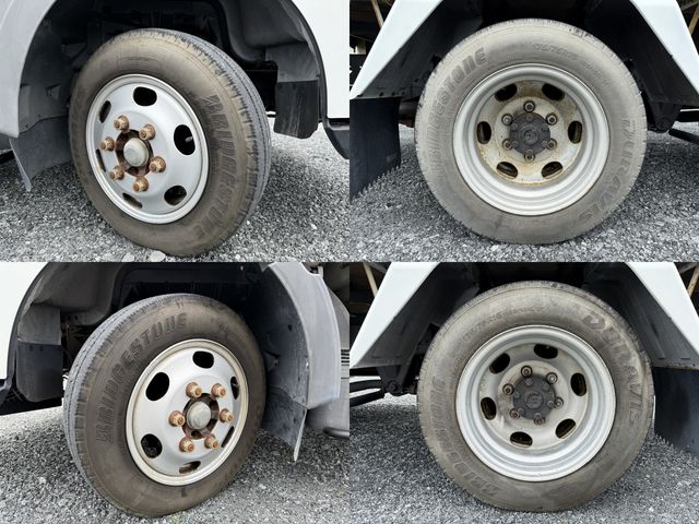 ISUZU ELF 2011 Image 31