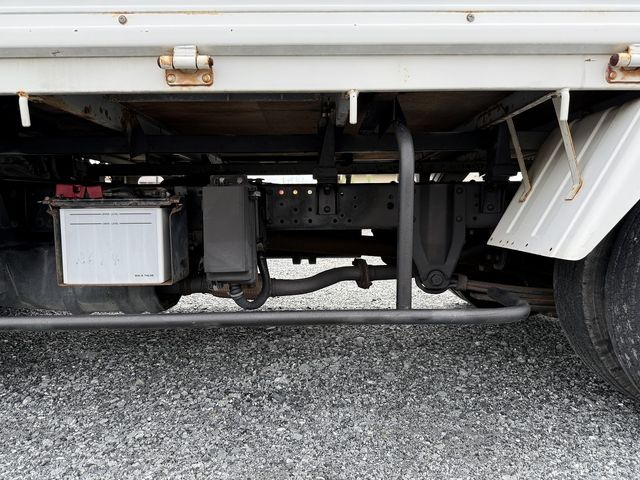 ISUZU ELF 2011 Image 31