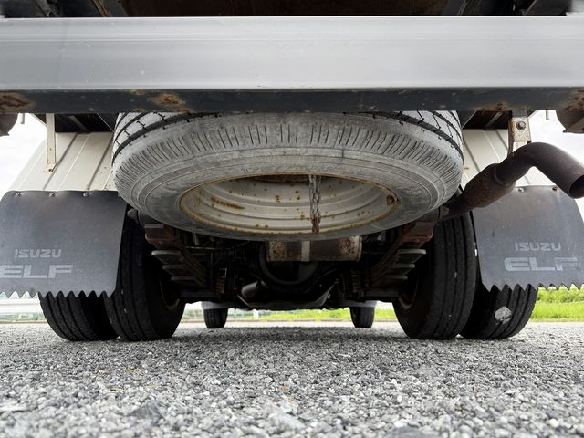 ISUZU ELF 2011 Image 31