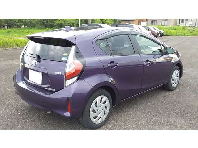 TOYOTA AQUA 2018 Image 31