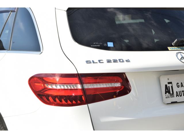 MERCEDES BENZ GLC CL 2017 Image 31